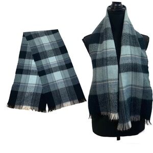Dark navy blue and light baby blue plaid check fall winter scarf unisex🔥